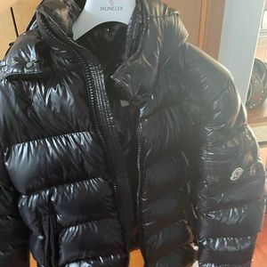 Moncler Maya Short Down jacket